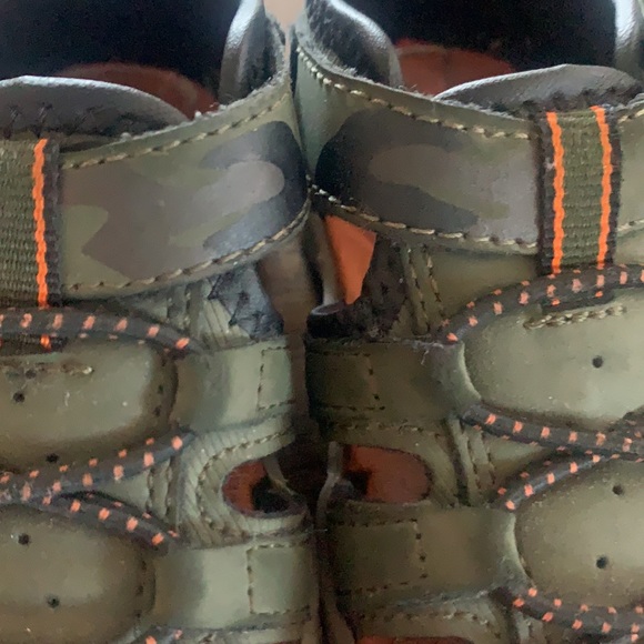 Eddie Bauer play/water shoes for baby boy - Picture 9 of 9